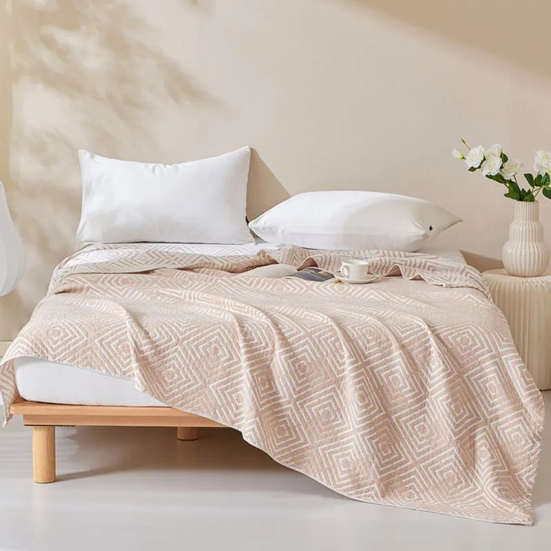 Letnia muślinowa narzuta / koc z bawełnianej gazy – idealna na lato