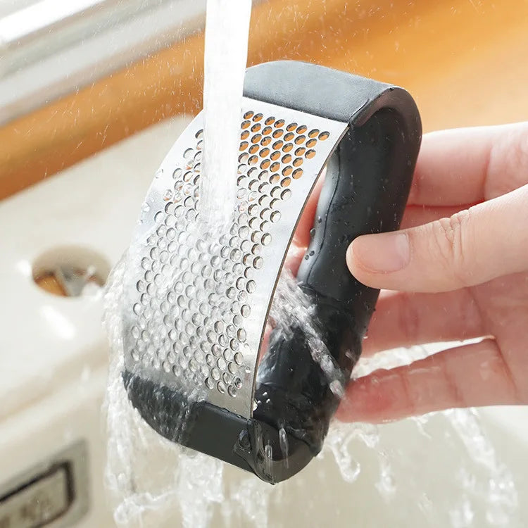 Ręczny wyciskacz do czosnku ze stali nierdzewnej